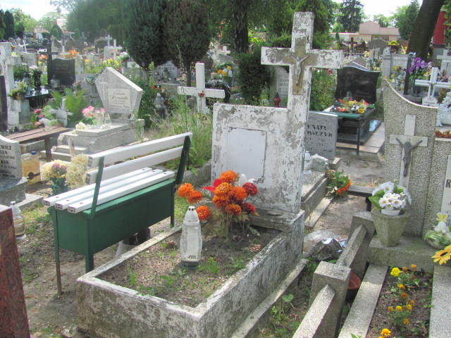  NN Oława - Grobonet - Wyszukiwarka osób pochowanych