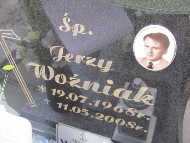 Jerzy Robert Woźniak  1968 Oława - Grobonet - Wyszukiwarka osób pochowanych