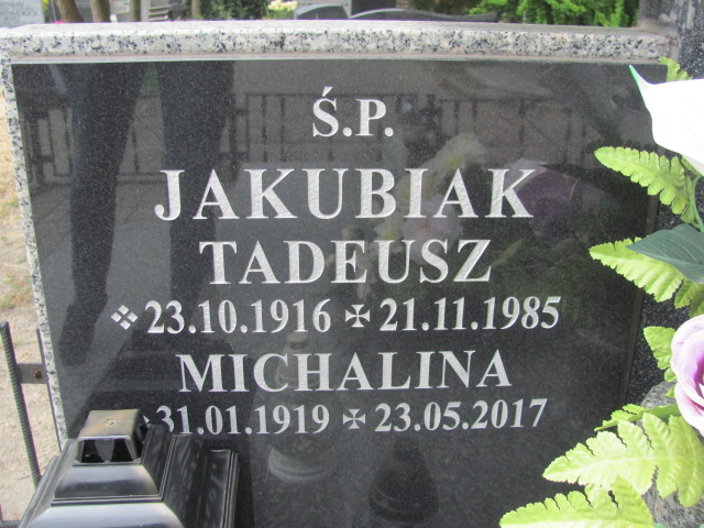 Tadeusz Jakubiak 1916 Oława - Grobonet - Wyszukiwarka osób pochowanych