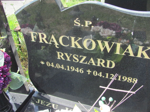 Ryszard Frąckowiak 1946 Oława - Grobonet - Wyszukiwarka osób pochowanych