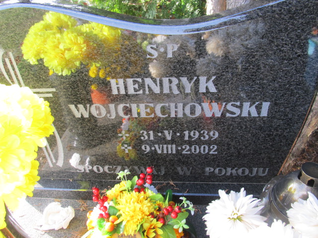 Robert Ziółkowski 1990 Oława - Grobonet - Wyszukiwarka osób pochowanych